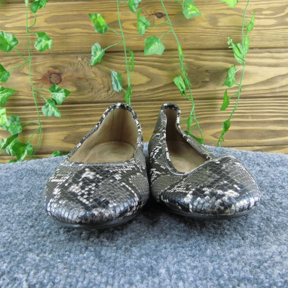 Old Navy‎  Women Ballet Shoes Gray Synthetic Slip On Size 8 Medium